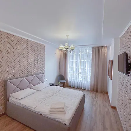 шевченка 60, семицвіт Apartment